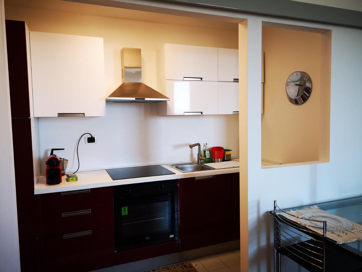 Suite Lambruschini Central With Top City View - Free Covered Parking Генуа Екстериор снимка